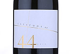 Latitude 44,2010