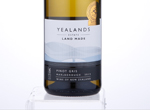 Yealands Estate Land Made Pinot Gris,2015