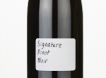Signature Pinot Noir,2022