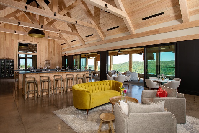 CrimsonLaneTastingRoomInt-2