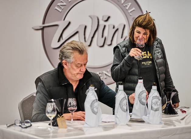 judges-workinf